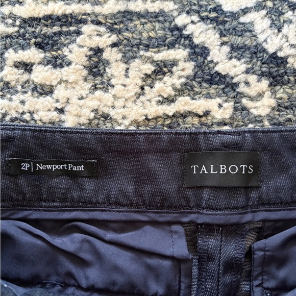 Clothes Bundle - Picture 3 of 9